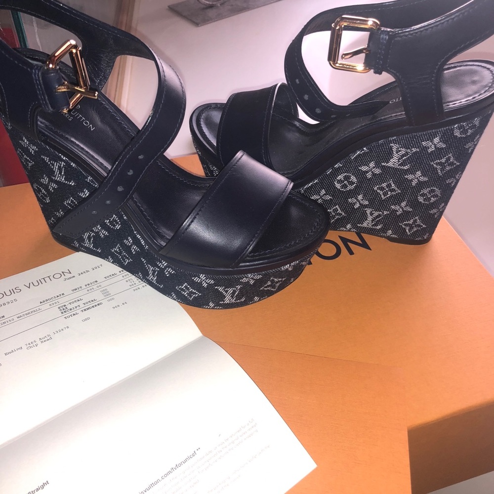 Louis Vuitton wedges